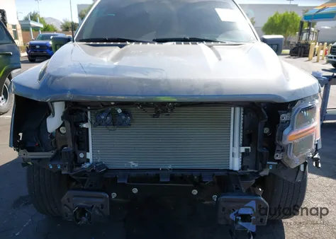 2025 Ford F-150 Xl z USA, uszkodzony, nr VIN 1FTMF1L50SKE04386